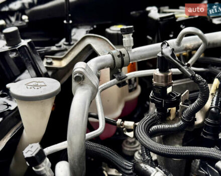 Черный Ниссан ИксТрейл, объемом двигателя 1.6 л и пробегом 160 тыс. км за 17600 $, фото 83 на Automoto.ua