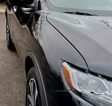 Черный Ниссан ИксТрейл, объемом двигателя 1.6 л и пробегом 202 тыс. км за 17000 $, фото 4 на Automoto.ua