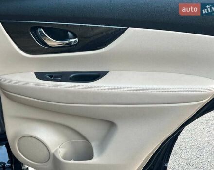 Черный Ниссан ИксТрейл, объемом двигателя 2.5 л и пробегом 92 тыс. км за 22990 $, фото 24 на Automoto.ua