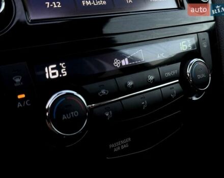 Черный Ниссан ИксТрейл, объемом двигателя 2 л и пробегом 220 тыс. км за 17990 $, фото 51 на Automoto.ua