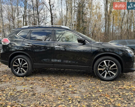 Черный Ниссан ИксТрейл, объемом двигателя 1.6 л и пробегом 215 тыс. км за 18200 $, фото 3 на Automoto.ua