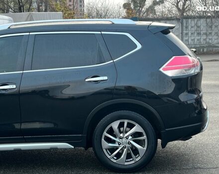Черный Ниссан ИксТрейл, объемом двигателя 2.5 л и пробегом 92 тыс. км за 22990 $, фото 6 на Automoto.ua