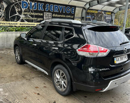 Черный Ниссан ИксТрейл, объемом двигателя 2.49 л и пробегом 92 тыс. км за 22000 $, фото 4 на Automoto.ua