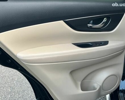 Черный Ниссан ИксТрейл, объемом двигателя 2.5 л и пробегом 92 тыс. км за 22990 $, фото 26 на Automoto.ua