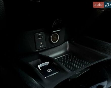 Черный Ниссан ИксТрейл, объемом двигателя 2 л и пробегом 220 тыс. км за 17990 $, фото 61 на Automoto.ua