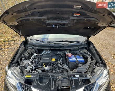 Черный Ниссан ИксТрейл, объемом двигателя 1.6 л и пробегом 215 тыс. км за 18200 $, фото 56 на Automoto.ua