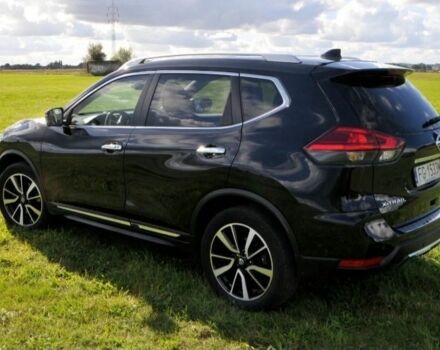 Черный Ниссан ИксТрейл, объемом двигателя 2 л и пробегом 169 тыс. км за 7953 $, фото 1 на Automoto.ua