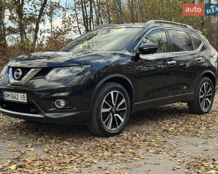 Черный Ниссан ИксТрейл, объемом двигателя 1.6 л и пробегом 215 тыс. км за 18200 $, фото 8 на Automoto.ua