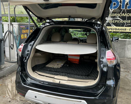 Черный Ниссан ИксТрейл, объемом двигателя 2.49 л и пробегом 92 тыс. км за 22000 $, фото 16 на Automoto.ua