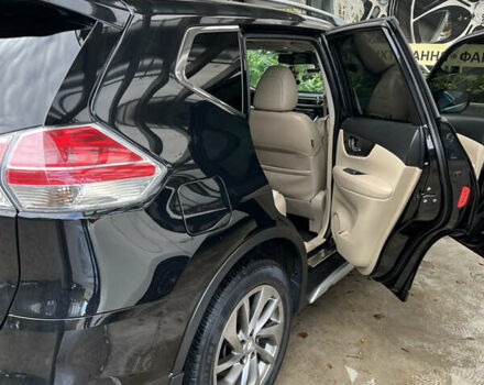 Черный Ниссан ИксТрейл, объемом двигателя 2.49 л и пробегом 92 тыс. км за 22000 $, фото 15 на Automoto.ua