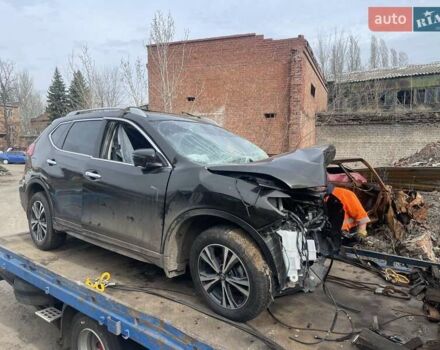 Черный Ниссан ИксТрейл, объемом двигателя 1.6 л и пробегом 30 тыс. км за 3500 $, фото 2 на Automoto.ua
