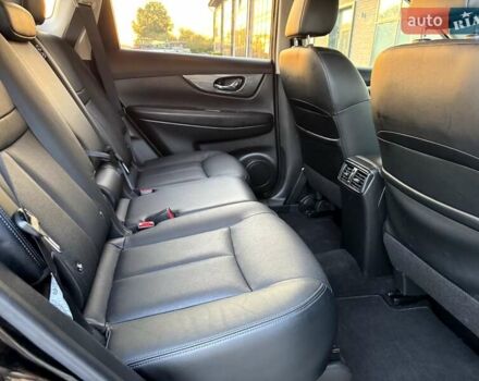 Черный Ниссан ИксТрейл, объемом двигателя 2 л и пробегом 220 тыс. км за 17990 $, фото 39 на Automoto.ua