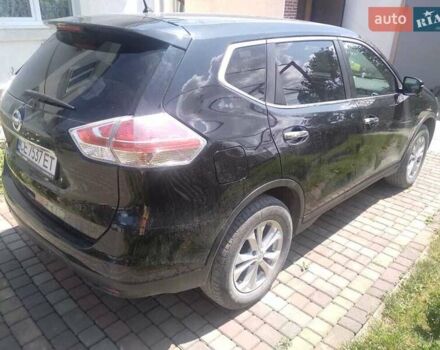 Черный Ниссан ИксТрейл, объемом двигателя 1.6 л и пробегом 135 тыс. км за 16500 $, фото 9 на Automoto.ua