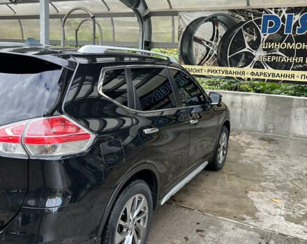 Черный Ниссан ИксТрейл, объемом двигателя 2.49 л и пробегом 92 тыс. км за 22000 $, фото 5 на Automoto.ua