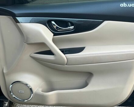 Черный Ниссан ИксТрейл, объемом двигателя 2.5 л и пробегом 92 тыс. км за 22990 $, фото 16 на Automoto.ua