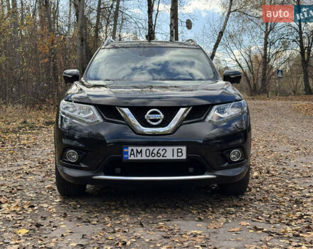 Черный Ниссан ИксТрейл, объемом двигателя 1.6 л и пробегом 215 тыс. км за 18200 $, фото 2 на Automoto.ua