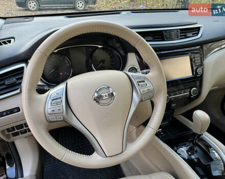 Черный Ниссан ИксТрейл, объемом двигателя 1.6 л и пробегом 215 тыс. км за 18200 $, фото 20 на Automoto.ua