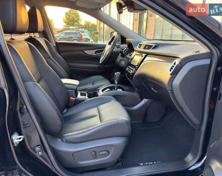 Черный Ниссан ИксТрейл, объемом двигателя 2 л и пробегом 220 тыс. км за 17990 $, фото 42 на Automoto.ua