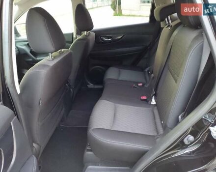 Черный Ниссан ИксТрейл, объемом двигателя 1.6 л и пробегом 63 тыс. км за 16500 $, фото 10 на Automoto.ua