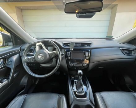 Черный Ниссан ИксТрейл, объемом двигателя 2 л и пробегом 50 тыс. км за 12300 $, фото 7 на Automoto.ua