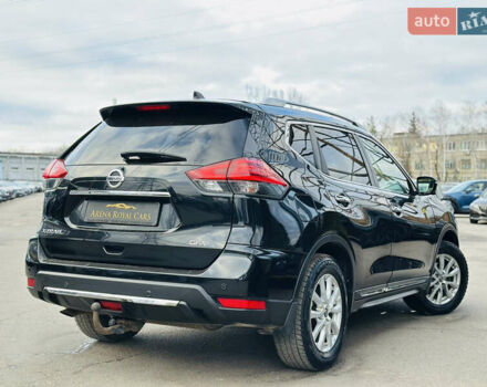 Чорний Ніссан ІксТрейл, об'ємом двигуна 1.6 л та пробігом 246 тис. км за 18500 $, фото 1 на Automoto.ua
