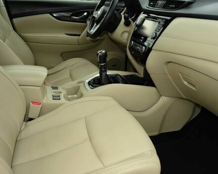 Черный Ниссан ИксТрейл, объемом двигателя 1.6 л и пробегом 47 тыс. км за 13800 $, фото 10 на Automoto.ua