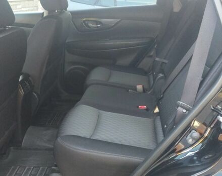 Черный Ниссан ИксТрейл, объемом двигателя 2 л и пробегом 156 тыс. км за 17000 $, фото 7 на Automoto.ua