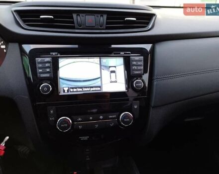 Черный Ниссан ИксТрейл, объемом двигателя 1.6 л и пробегом 63 тыс. км за 16500 $, фото 11 на Automoto.ua