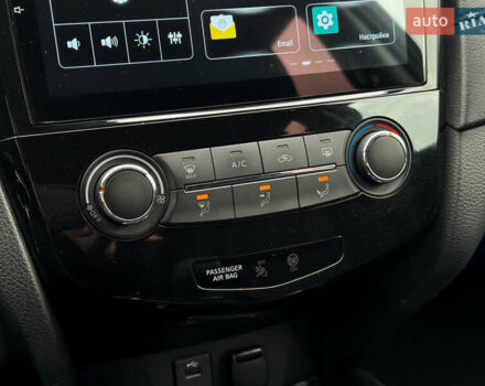 Черный Ниссан ИксТрейл, объемом двигателя 2 л и пробегом 129 тыс. км за 18300 $, фото 26 на Automoto.ua