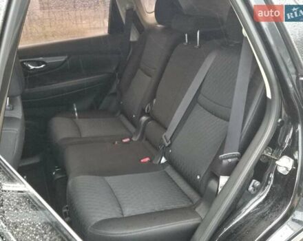 Черный Ниссан ИксТрейл, объемом двигателя 2 л и пробегом 133 тыс. км за 17900 $, фото 12 на Automoto.ua