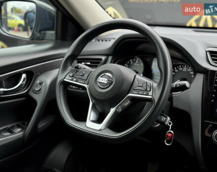 Черный Ниссан ИксТрейл, объемом двигателя 2 л и пробегом 129 тыс. км за 18300 $, фото 15 на Automoto.ua