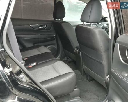 Черный Ниссан ИксТрейл, объемом двигателя 2 л и пробегом 133 тыс. км за 17900 $, фото 13 на Automoto.ua