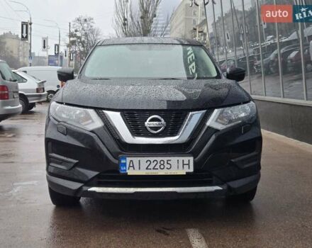 Черный Ниссан ИксТрейл, объемом двигателя 2 л и пробегом 133 тыс. км за 17900 $, фото 2 на Automoto.ua