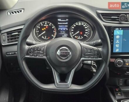 Черный Ниссан ИксТрейл, объемом двигателя 2 л и пробегом 133 тыс. км за 17900 $, фото 21 на Automoto.ua