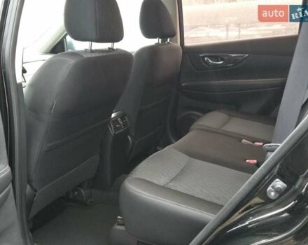 Черный Ниссан ИксТрейл, объемом двигателя 2 л и пробегом 133 тыс. км за 17900 $, фото 11 на Automoto.ua