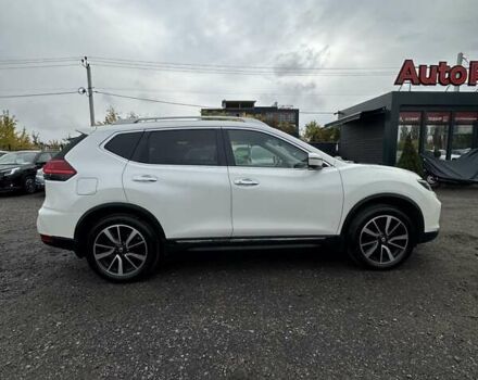 Чорний Ніссан ІксТрейл, об'ємом двигуна 1.3 л та пробігом 169 тис. км за 17500 $, фото 4 на Automoto.ua