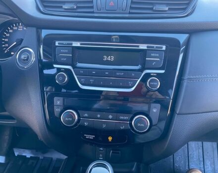 Чорний Ніссан ІксТрейл, об'ємом двигуна 1.6 л та пробігом 19 тис. км за 28000 $, фото 2 на Automoto.ua