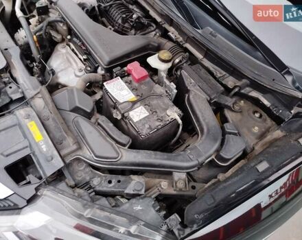 Черный Ниссан ИксТрейл, объемом двигателя 2.49 л и пробегом 54 тыс. км за 20800 $, фото 18 на Automoto.ua