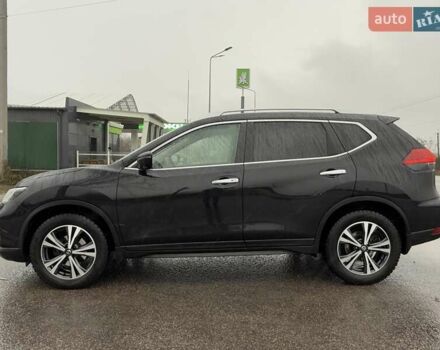 Черный Ниссан ИксТрейл, объемом двигателя 2 л и пробегом 80 тыс. км за 21900 $, фото 1 на Automoto.ua