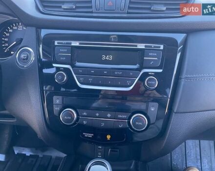 Чорний Ніссан ІксТрейл, об'ємом двигуна 1.6 л та пробігом 19 тис. км за 28000 $, фото 3 на Automoto.ua