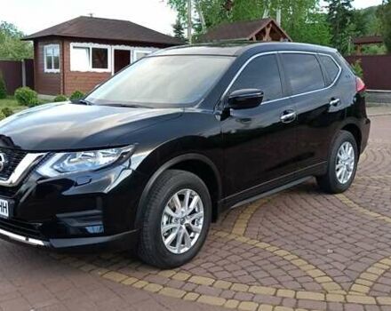 Чорний Ніссан ІксТрейл, об'ємом двигуна 2 л та пробігом 15 тис. км за 28000 $, фото 5 на Automoto.ua