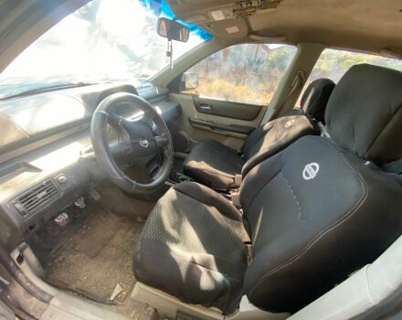 Чорний Ніссан ІксТрейл, об'ємом двигуна 2.2 л та пробігом 3 тис. км за 2000 $, фото 6 на Automoto.ua