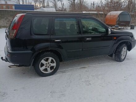 Черный Ниссан ИксТрейл, объемом двигателя 0 л и пробегом 300 тыс. км за 2700 $, фото 1 на Automoto.ua