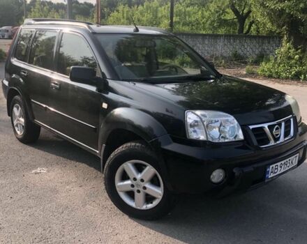 Чорний Ніссан ІксТрейл, об'ємом двигуна 2.5 л та пробігом 304 тис. км за 5700 $, фото 1 на Automoto.ua