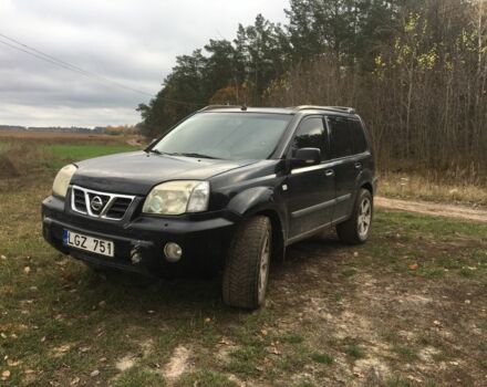 Чорний Ніссан ІксТрейл, об'ємом двигуна 0 л та пробігом 300 тис. км за 2300 $, фото 1 на Automoto.ua