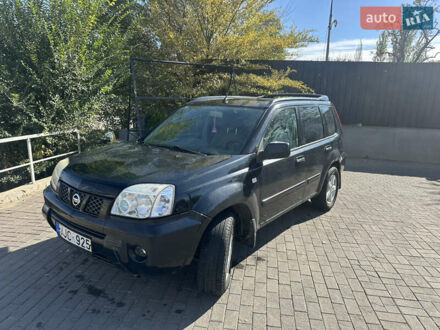 Ниссан ИксТрейл 2004 в Краматорске на Automoto.ua Черный Ниссан ИксТрейл, объемом двигателя 2.2 л и пробегом 372 тыс. км за 3100 $, фото 1 на Automoto.ua