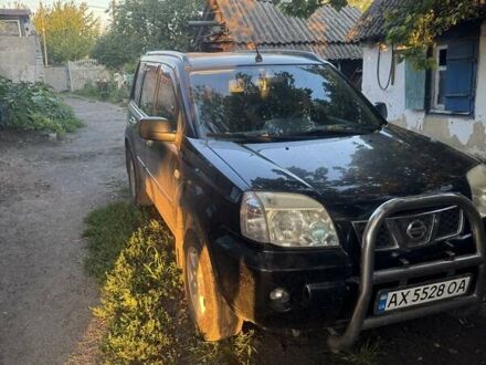 Ниссан ИксТрейл 2004 в Балаклее на Automoto.ua Черный Ниссан ИксТрейл, объемом двигателя 2 л и пробегом 287 тыс. км за 6300 $, фото 1 на Automoto.ua