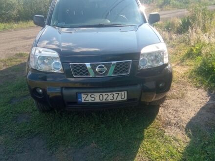 Ниссан ИксТрейл 2004 в Доброполье на Automoto.ua Черный Ниссан ИксТрейл, объемом двигателя 2 л и пробегом 380 тыс. км за 4500 $, фото 1 на Automoto.ua