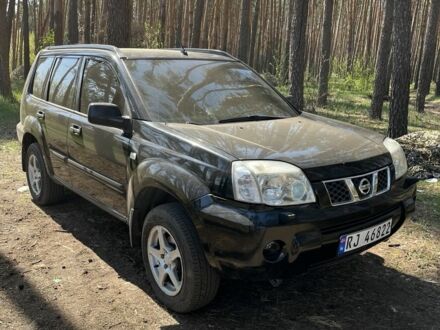 Ниссан ИксТрейл 2005 в Изюме на Automoto.ua Черный Ниссан ИксТрейл, объемом двигателя 0 л и пробегом 211 тыс. км за 4500 $, фото 1 на Automoto.ua