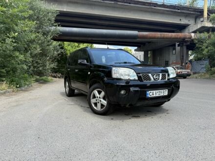 Ниссан ИксТрейл 2005 в Черкассах на Automoto.ua Черный Ниссан ИксТрейл, объемом двигателя 2.5 л и пробегом 400 тыс. км за 5000 $, фото 1 на Automoto.ua